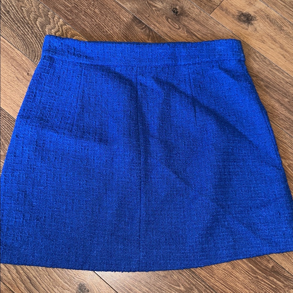 Zara textured tweed Skirt with gold buttons - Picture 6 of 8